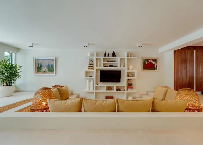 Cicas Villa